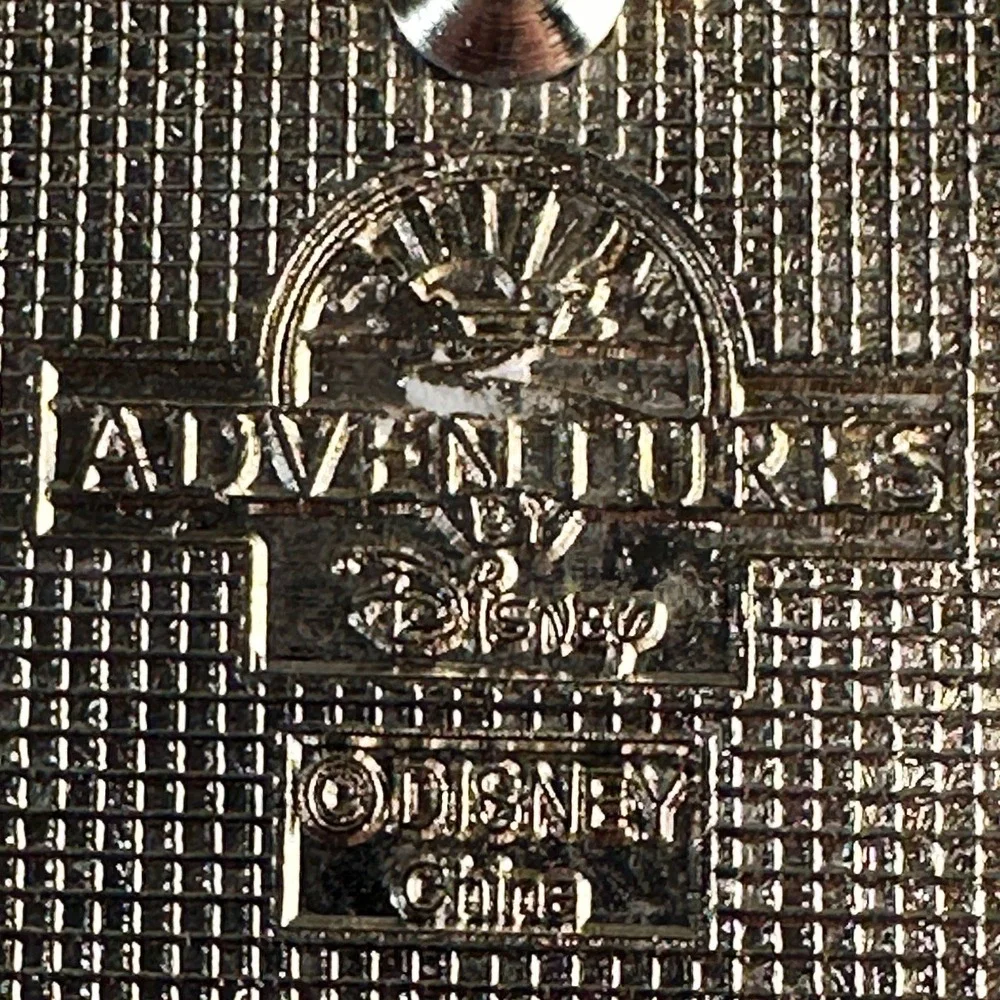 LUCKY 101 Dalmatians Adventures By Disney Pin 2008 Royal Guard A Royal Journey
